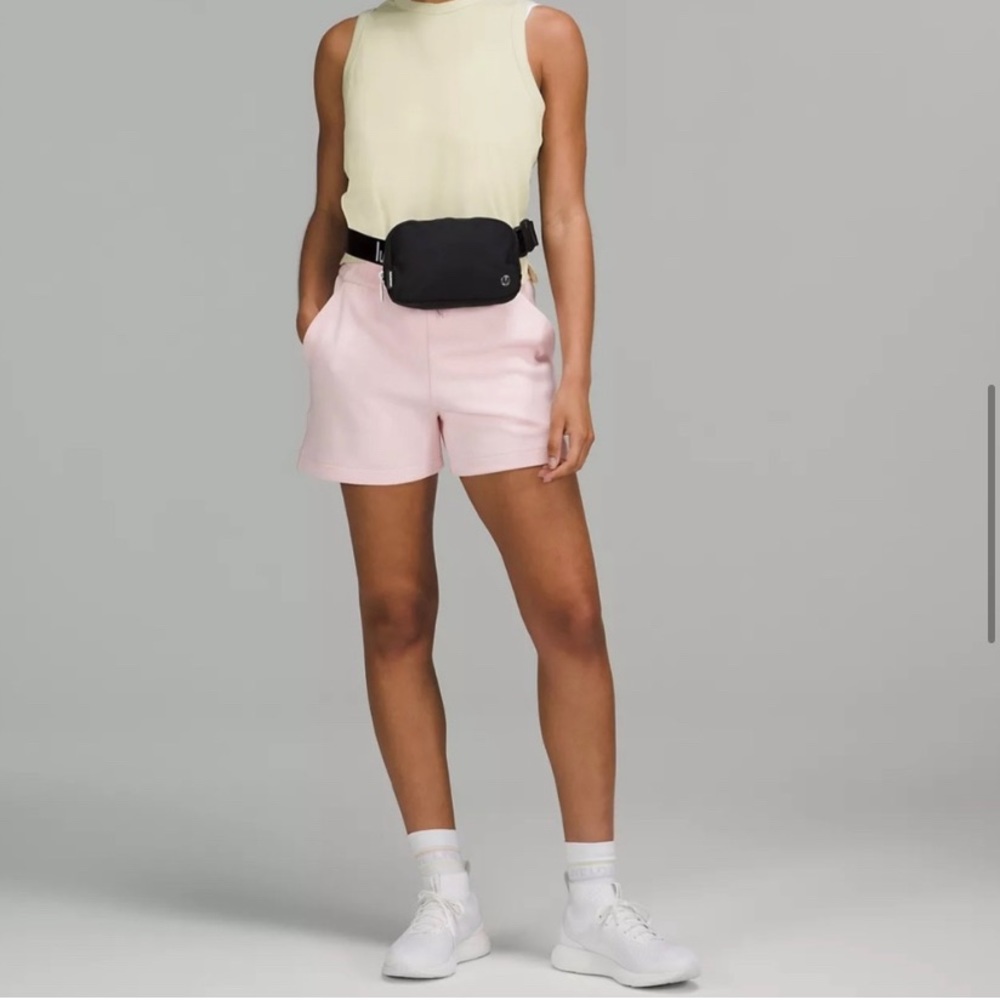 NWT Lululemon Everywhere Belt Bag Black White Logo Wordmark - Picture 3 of 9